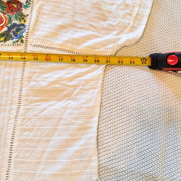 ANTHROPOLOGIE Under Skies Boho Embroidered White Women's Top w Tassels - Picture 11 of 13